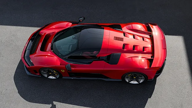Ferrari 4